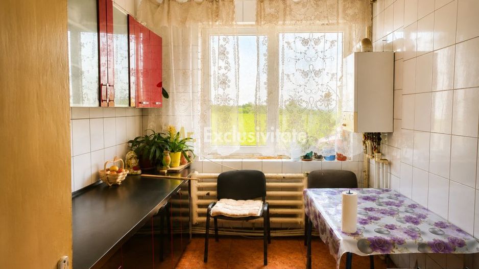 Apartament 2 camere de vânzare in Crevedia, Centrala proprie - Poză 4