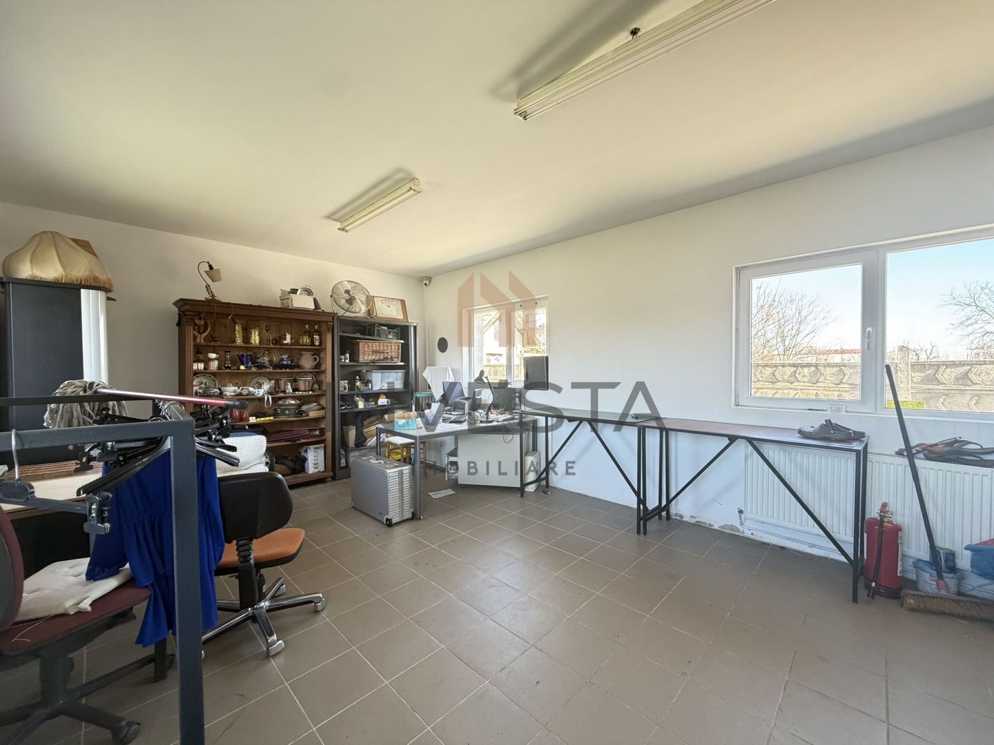 Inchiriere 2 cladiri comerciale, 943 mp teren - Poză 7