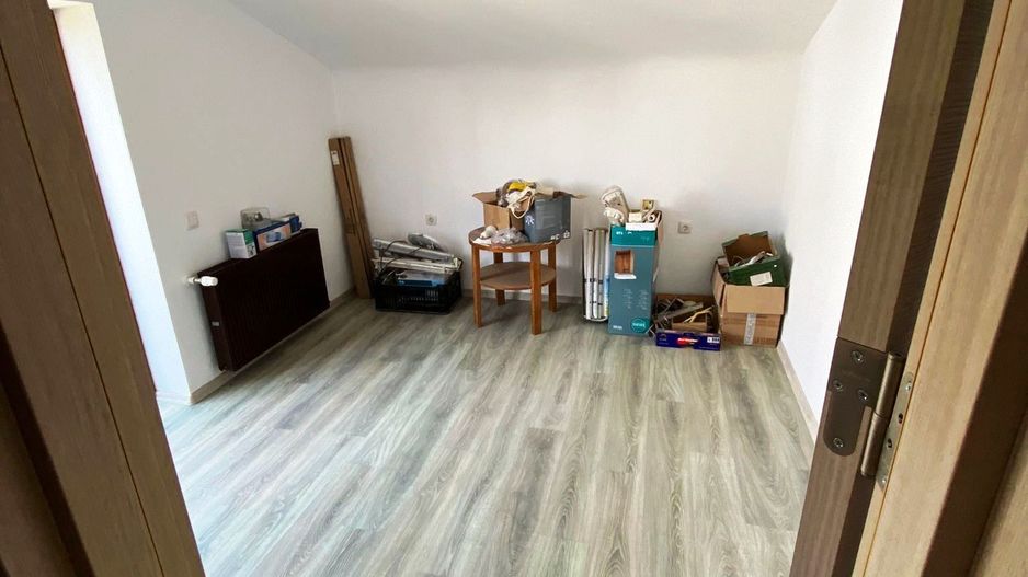 Casa tip duplex in Stupini - Poză 11