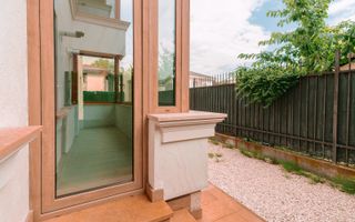 Titan- Bloc boutigue- apartament 3 camere cu curte - Poză 2