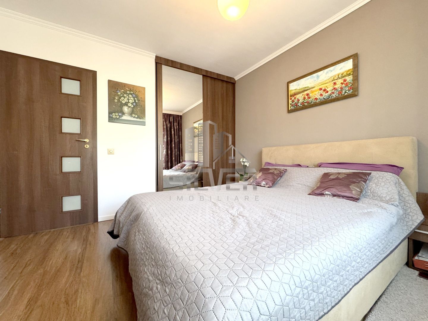 Apartament cu 3 camere la cheie+2 parcari. - Poză 7