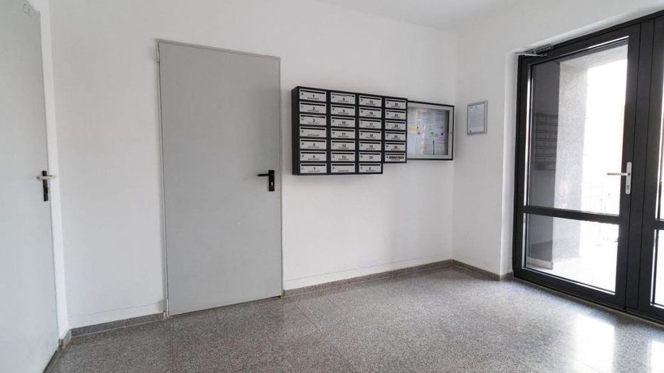 Vanzare apartament 2 camere mobilat modern Avantgarden 3 faza 4 - Poză 8