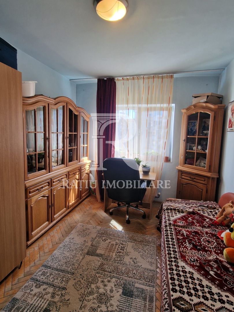 Apartament cu 3 camere | Xenopol | Oradea - Poză 7