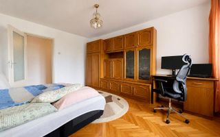 2 camere decomandate, etaj intermediar, Între Lacuri - Poză 3
