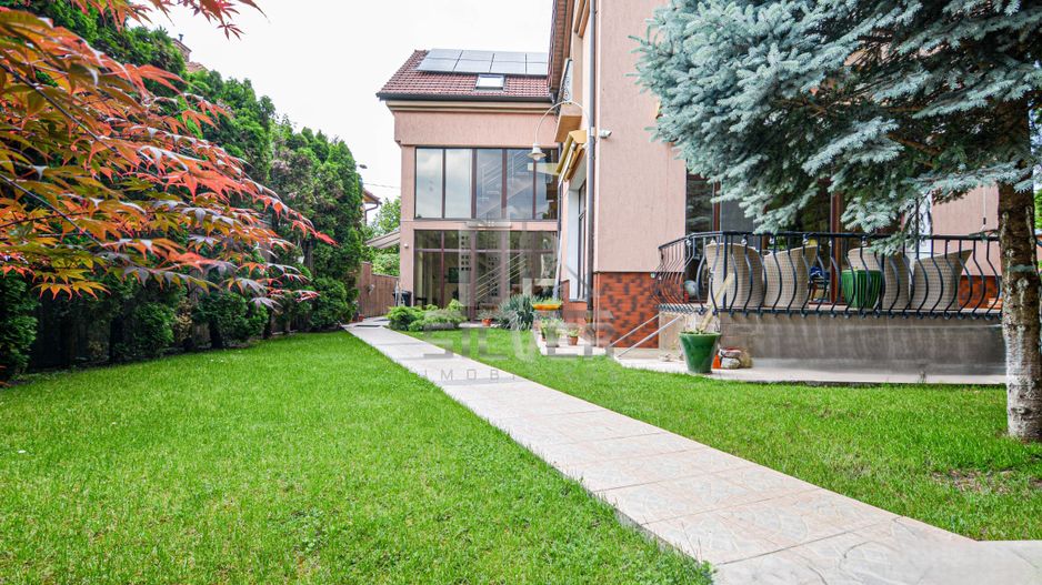 Casa Individuala cu 6 camere in cartier Andrei Muresanu, Cluj-Napoca - Poză 1