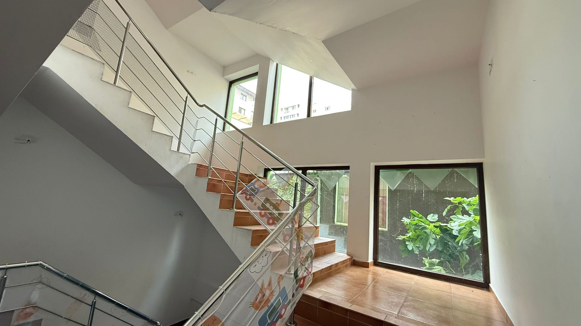 DE ÎNCHIRIAT VILĂ CĂMIN DE BĂTRÂN I AFTERSCHOOL I GARAJ+CURTE I ZONA CENTRALĂ - Poză 7