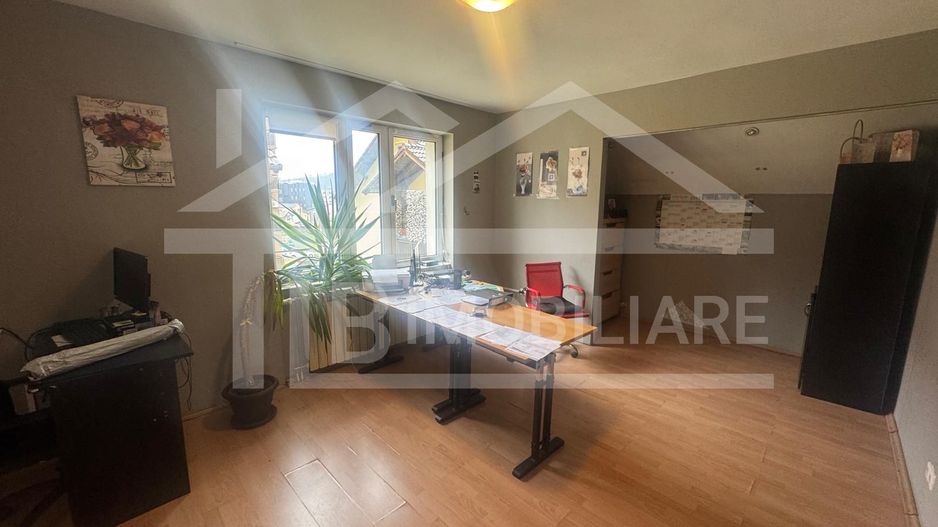 Vila cu 6 camere, 420mp,  teren 720mp, parcari, Zona Shopping City - Poză 17