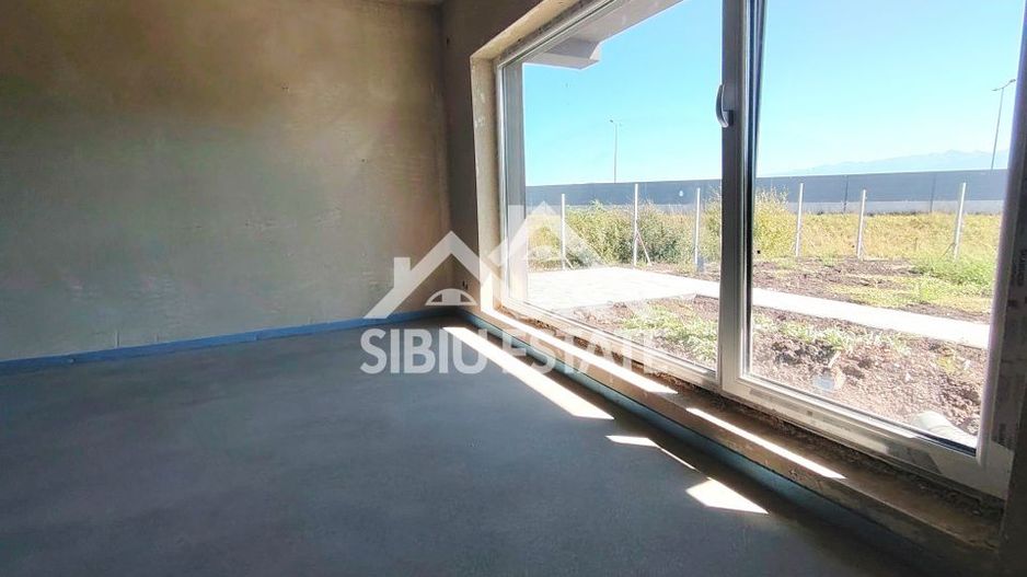 Casa Sibiu, Selimbar teren 790 mp, garaj, terase - Poză 10