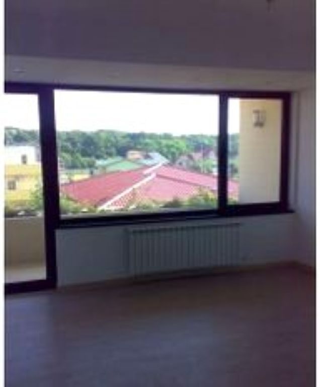 De vanzare apartament 3 camere| Voluntari |spatios cu vedere la padure - Poză 7