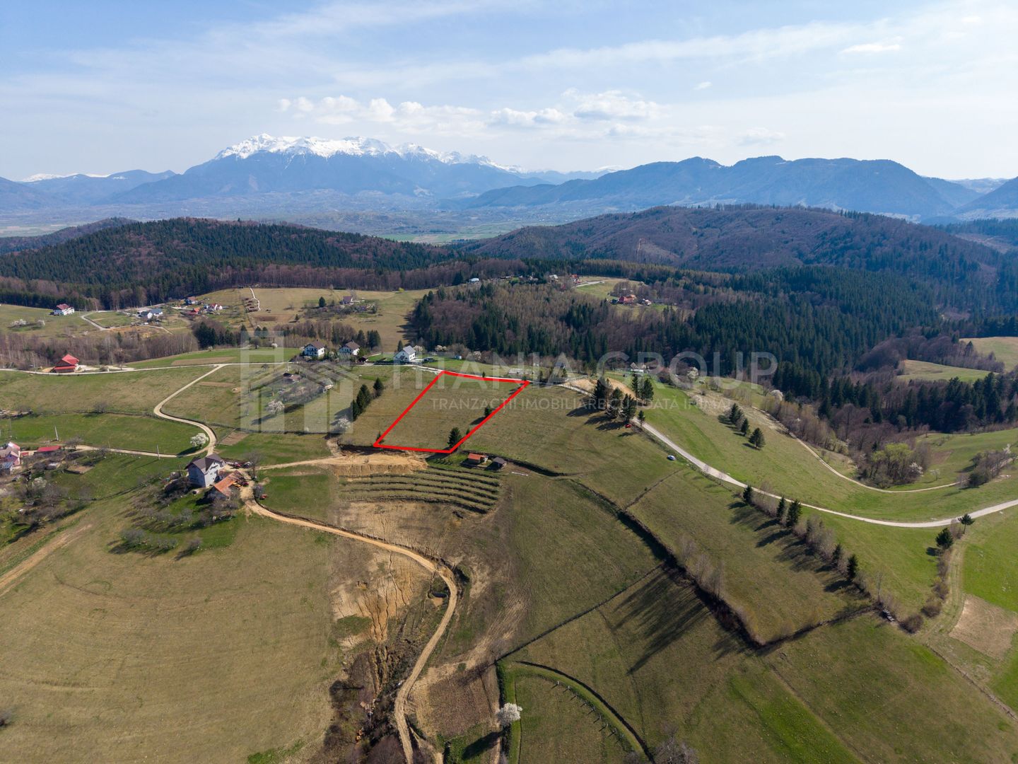 Teren intravilan în Poiana Mărului, 3.791 mp cu priveliste panoramica - Poză 8