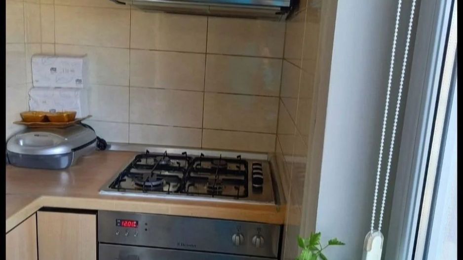 Apartament 3 Camere, Zona Aradului, Mobilat si Utilat Complet, 2 Bai, 3 Balcoane - Poză 11
