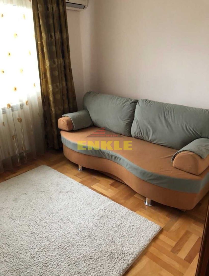 De închiriat apartament 4 camere, zona Marchian - Poză 4