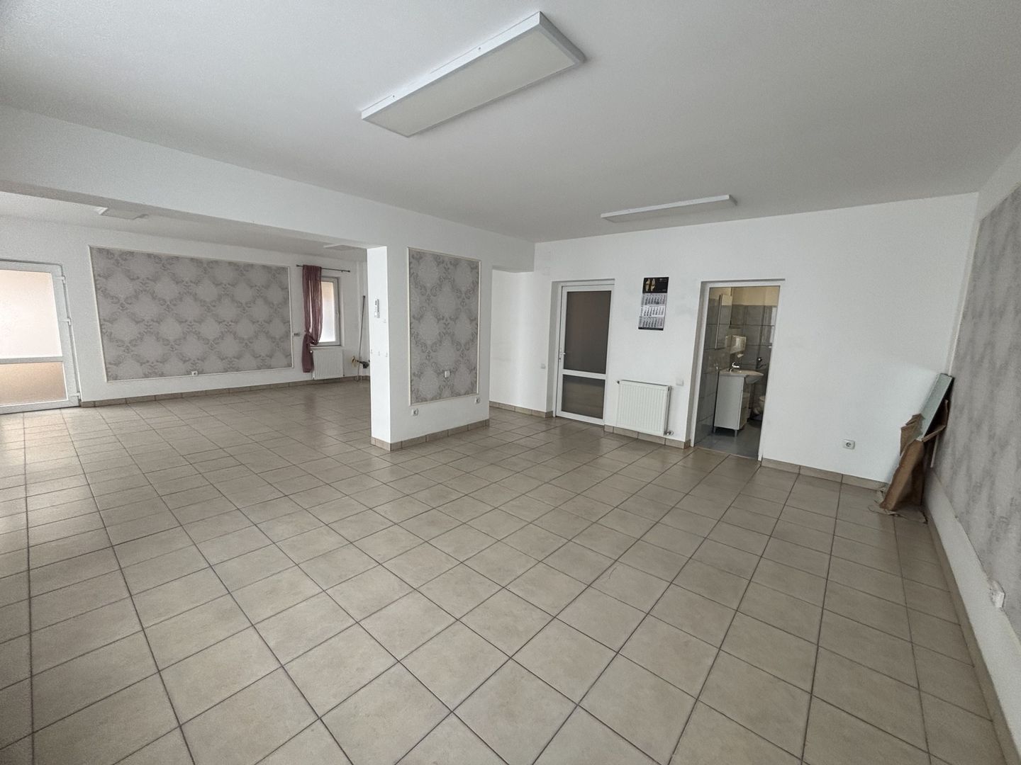 Spațiu zona Mehala - Poză 2