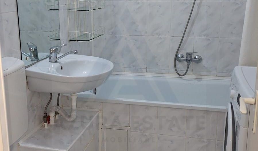 Apartament 4 camere 90 mp utili 2 băi 3 balcoane zona Ultracentrală - Poză 13