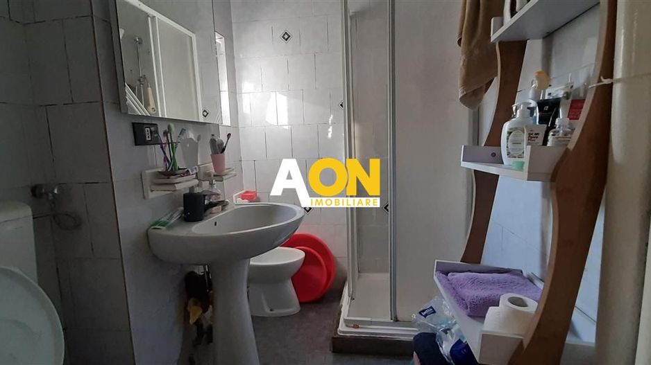 Apartament 3 camere Cetate - Poză 6