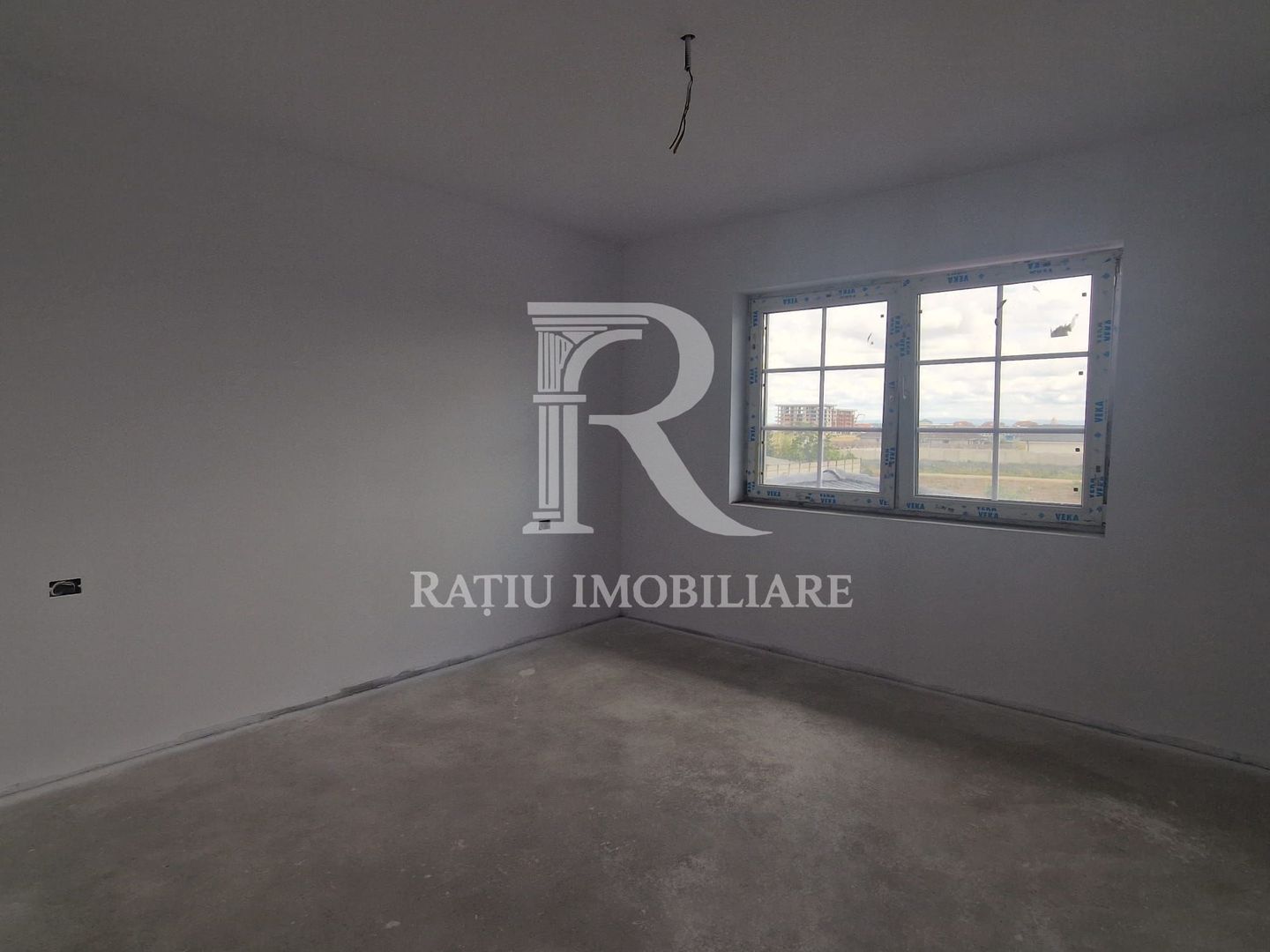Casa de vanzare cu 4 camere | Cihei | Finisata | Bihor - Poză 11