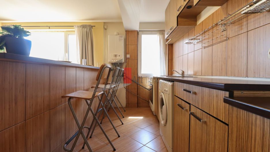 Apartamentul "QETO", bloc cu curte interioara, LIBER - Poză 21