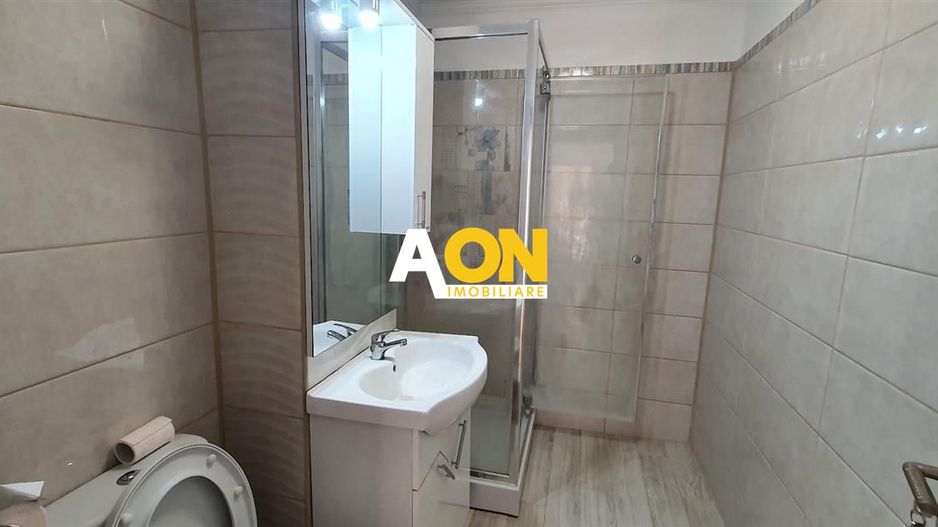Apartament cu 2 camere 2 balcoane etaj 3 ultracentral - Poză 9