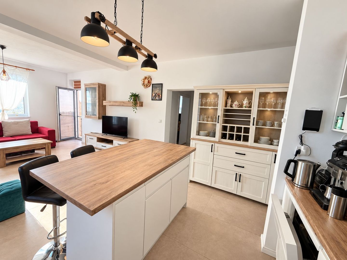 Dumbrăvița | 3 Camere | 76,6 mp | Grădină 46.5 mp | 2 Băi | Dressing | 2 Parcari - Poză 9