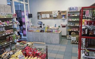Spatiu comercial Banu manta de inchiriat pretabil diferse activitati - Poză 1