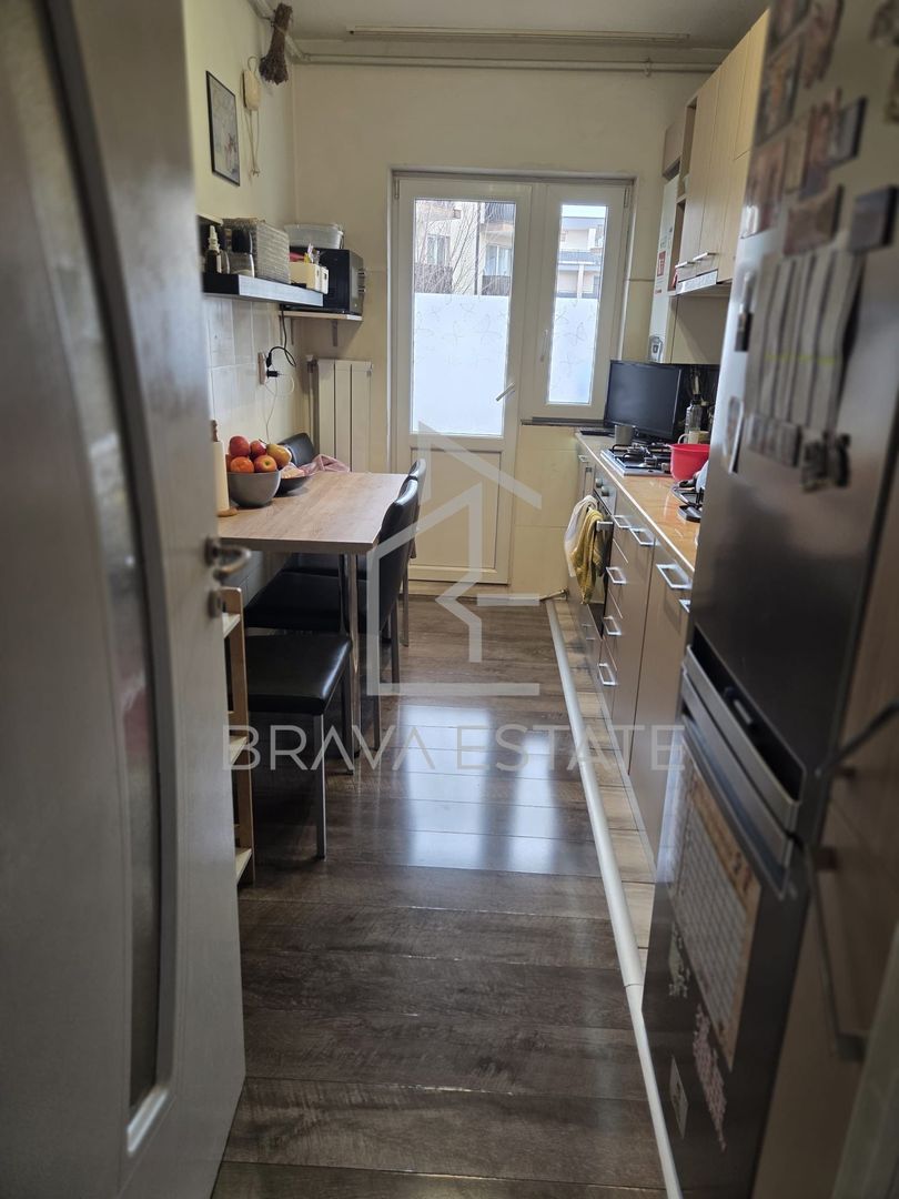 Apartament 2 camere, 52mp, parcare, balcon, zona Florilor - Poză 6