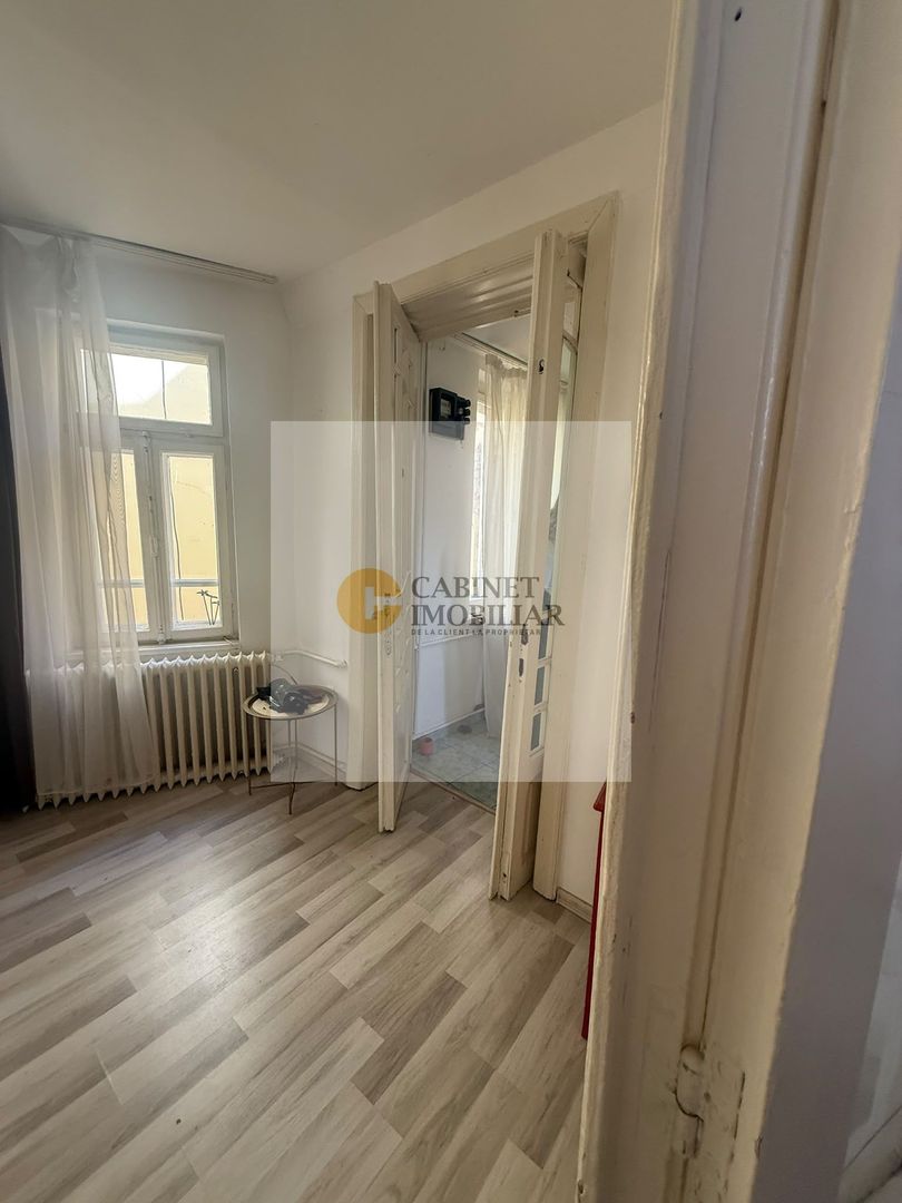 2 camere in vila I Mosilor - Cartierul Armenesc I Etaj 3 I Centrala - Poză 3