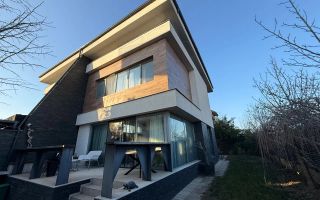 Vila mare in Pantelimon aproape de Lacul Pantelimon, la cheie - Poză 14