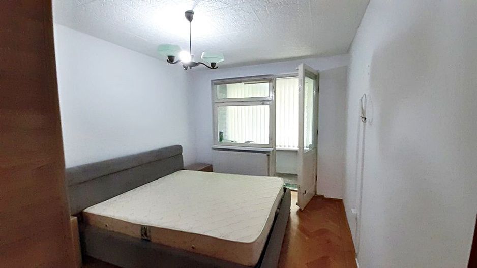 B-dul Victoriei apartament cu 3 camere,  zona foarte linistita, 90000 euro - Poză 7