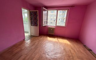 Garsonieră de vânzare | Zona Mihai Viteazul | Etaj 2 - Poză 1