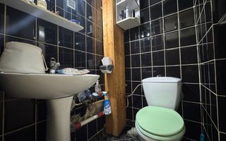 Apartament cu 3 camere decomandate, Cetate - etaj 1 - Poză 4