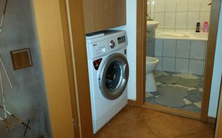 Apartament-2-Camere-39mp-Utili-Balcon-Mobilat-Utilat-Noua-Brasov - Poză 7