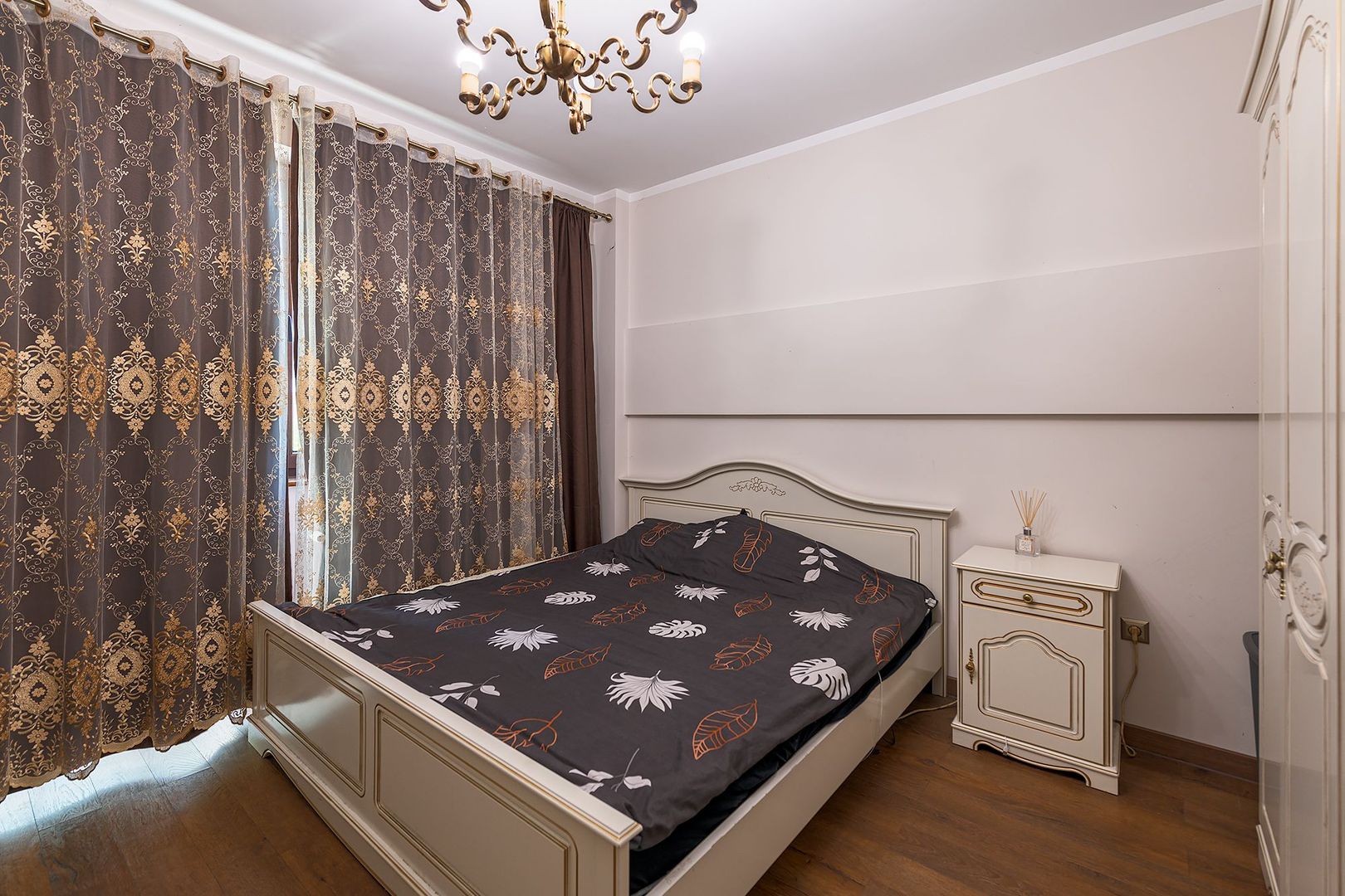 [Exclusiv] Apartament 3 camere 77 mp, în Gruia, cu garaj - Poză 8