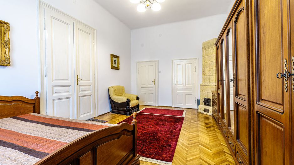 Apartament cu 4 camere zonă ultracentrală - Poză 11