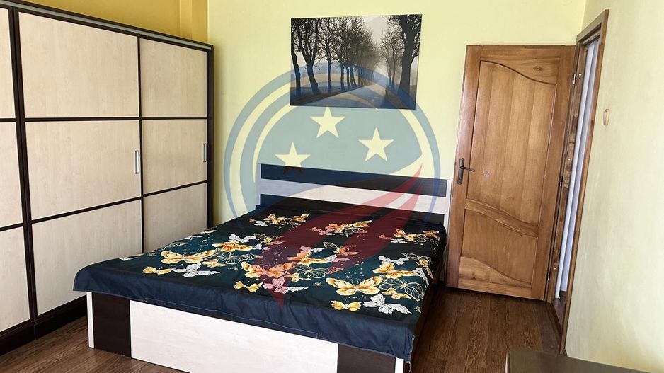 Apartament 3 camere decomandate, zona Lapus - Poză 4
