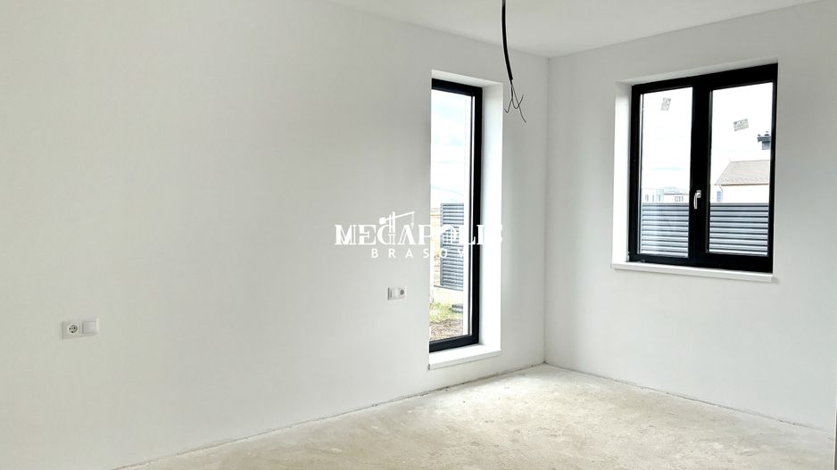 Casă / 4 camere / Sanpetru / Terasă - Poză 12