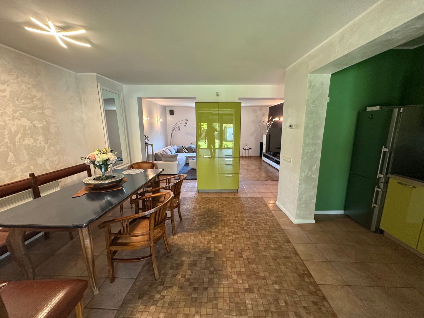 Casa Parter + Mansarda în Braytim - Poză 10