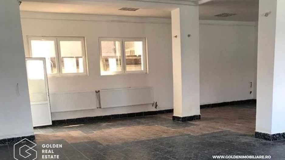 Spatiu comercial in zona centrala - Poză 1