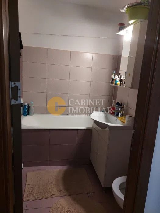 Rond 28/Alexandru - Bloc dupa 1980 - 2 Camere Decomandat - Poză 4