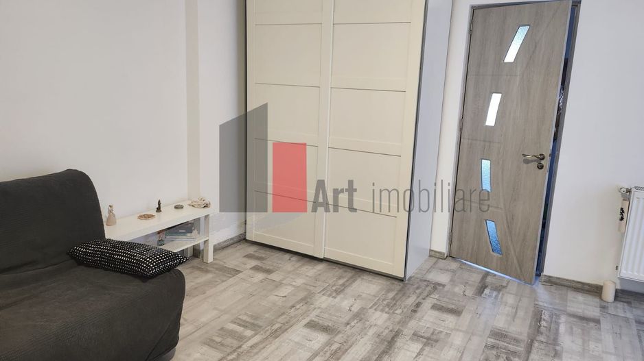 Apartamentul "AMIGABLE" , et. 2 in vila - Poză 2