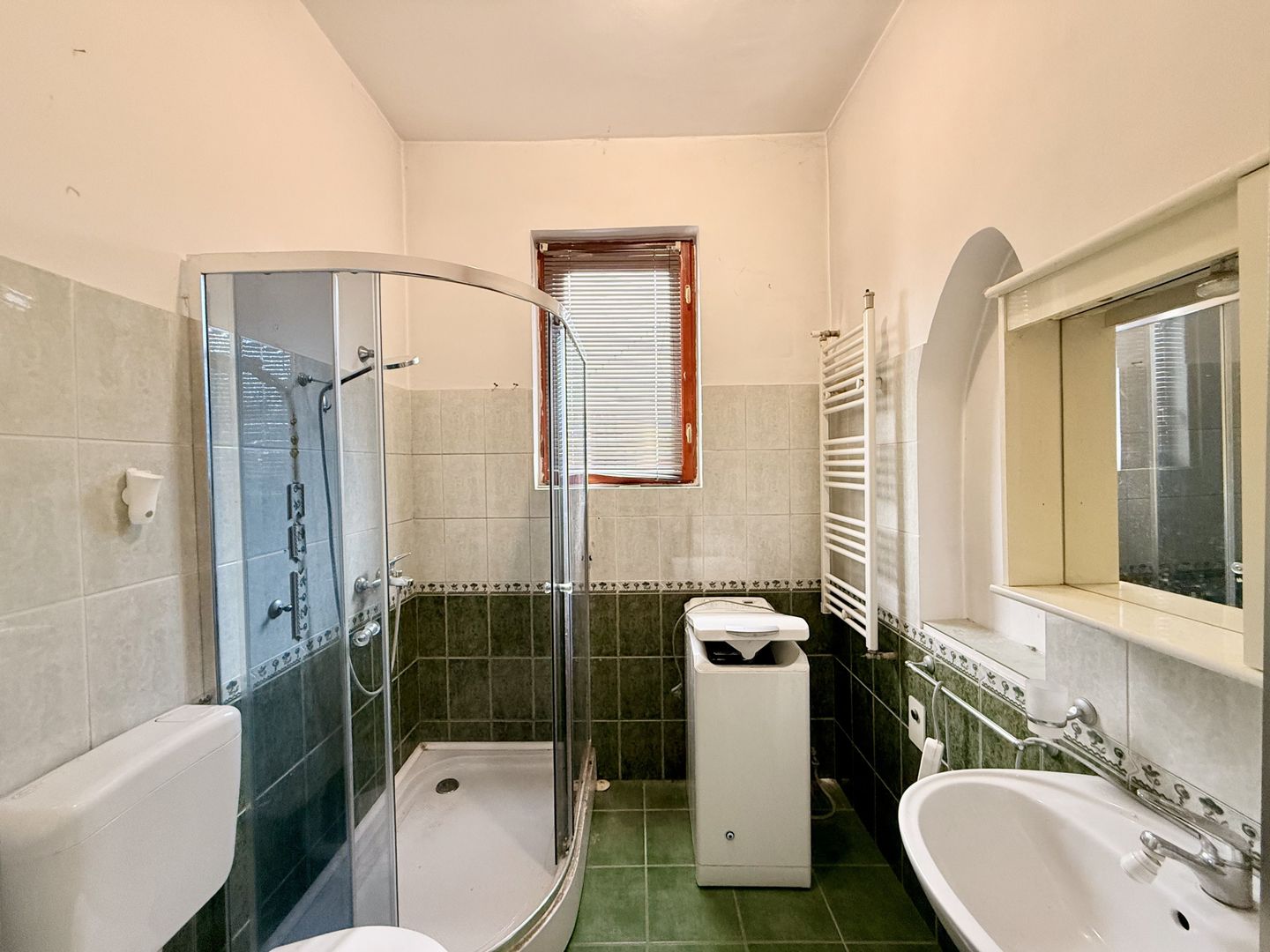 Vila 200 mp desfasurati cartier de case Belvedere Regie - Poză 32