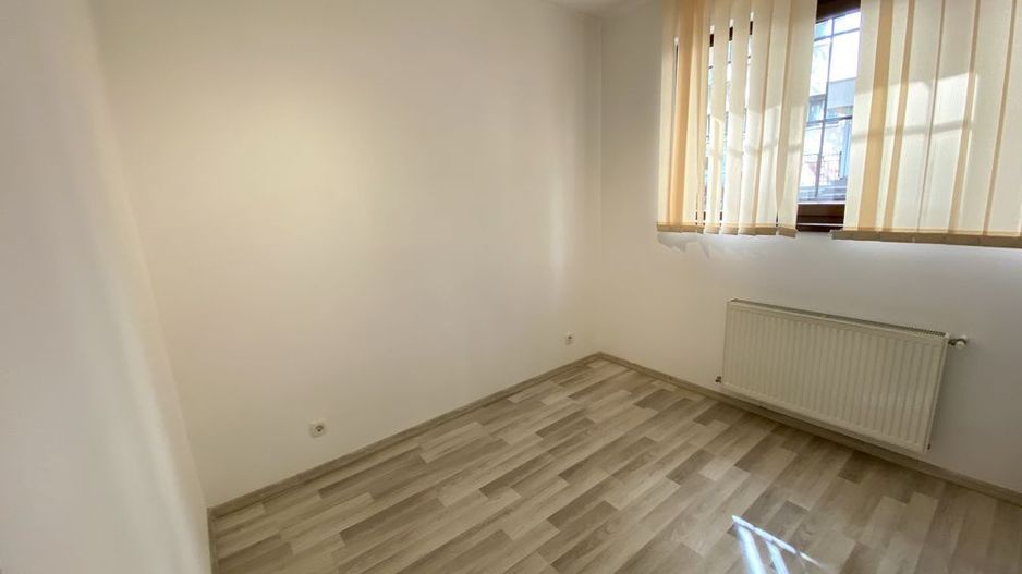 De închiriat: apartament 2 camere - nemobilat - Gorjului - ideal birou - Poză 3