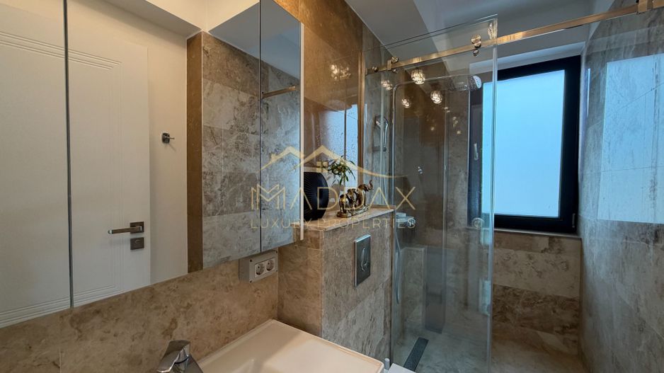 Apartament de tip Duplex 6 camere *250mp* + 2 Garaje // Herastrau - Poză 28