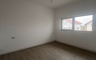 Duplex de vânzare Giarmata 4 camere - Poză 10