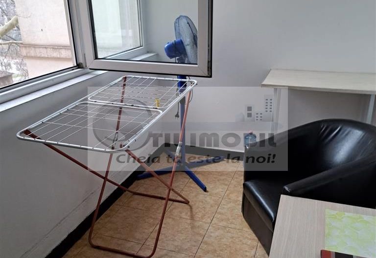 Apartament 2 Camere PIATA UNIRII - 450 euro - Poză 4
