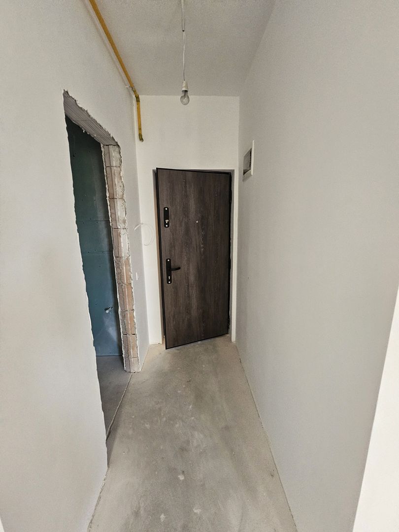 Garsonieră bloc deosebit Damaroaia - Poză 7