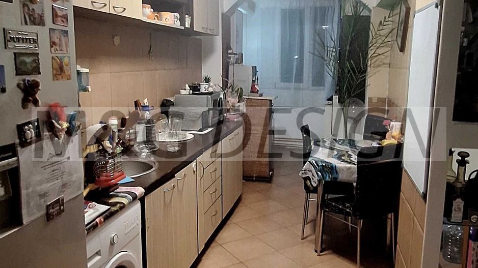 3 camere decomandat  zona Dacia - Poză 3