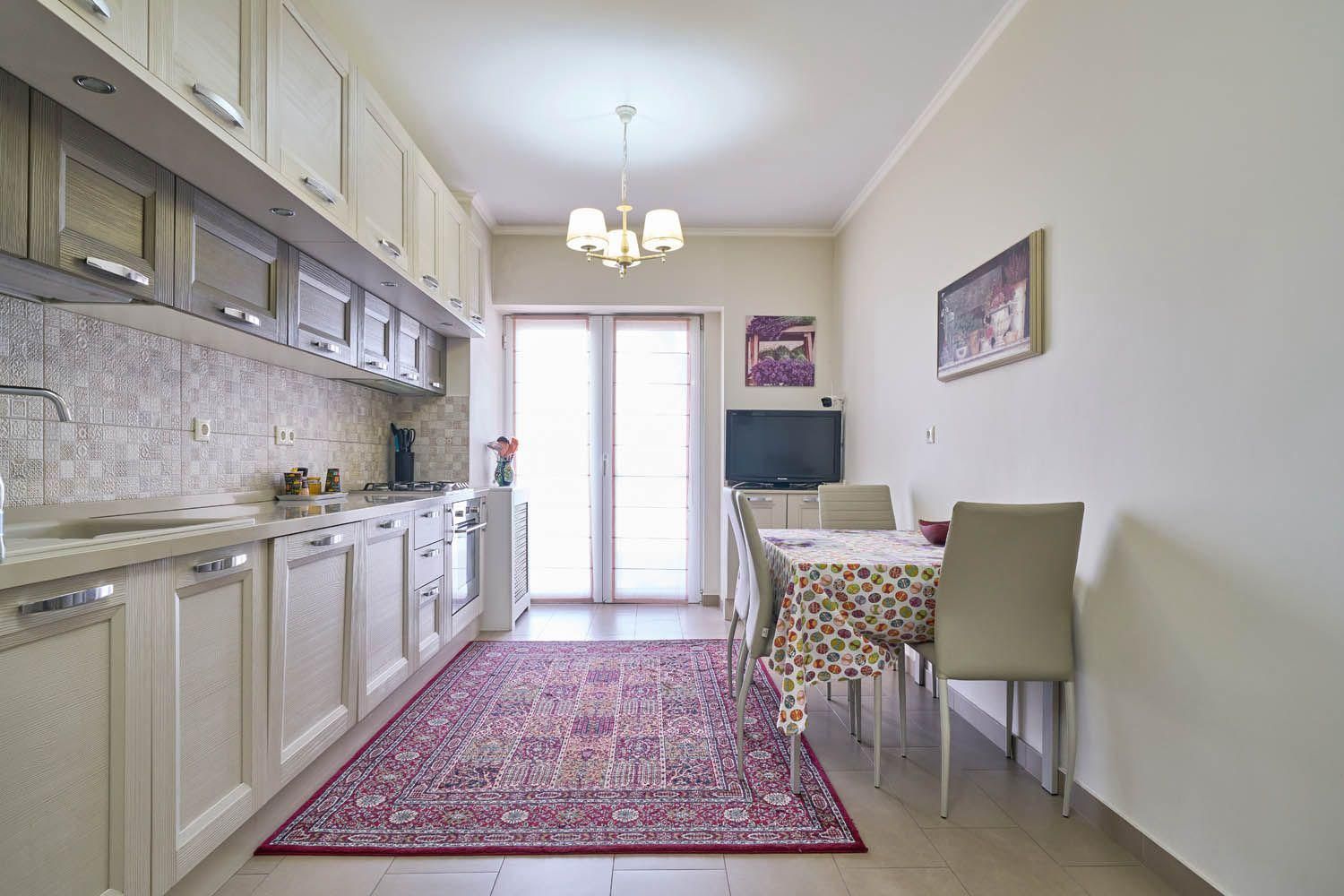 Apartament cu 3 camere decomandat în Herăstrău - Poză 12