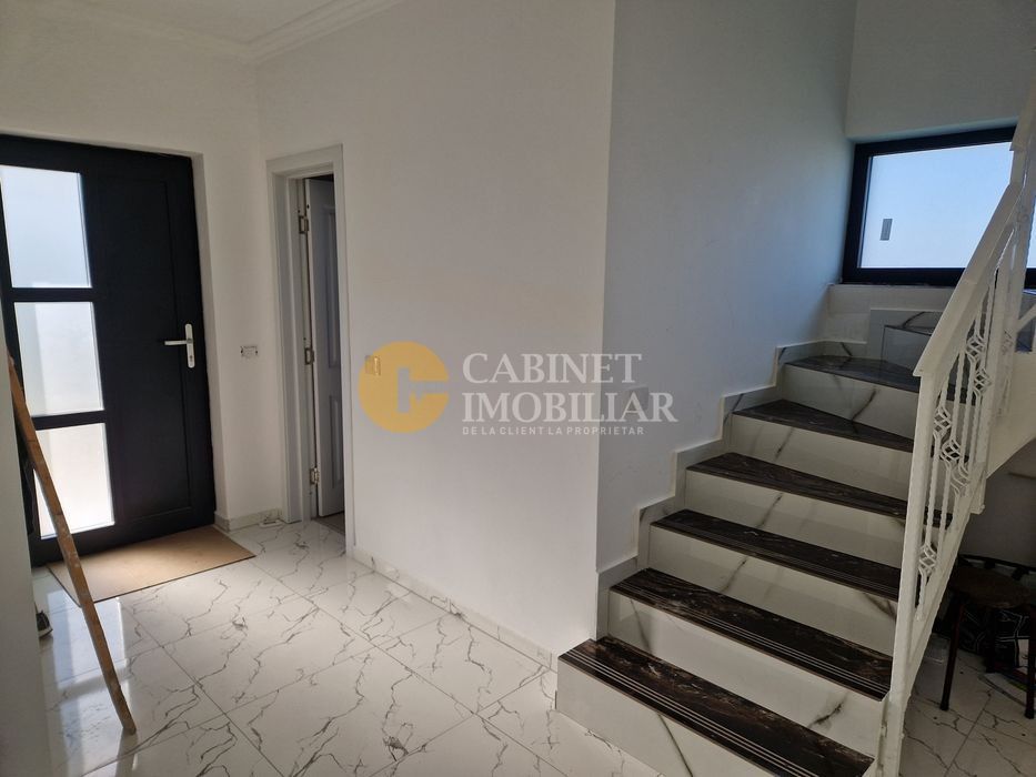 Vila Miroslava - langa Family Market - Asfalt - INTABULATA - Poză 4