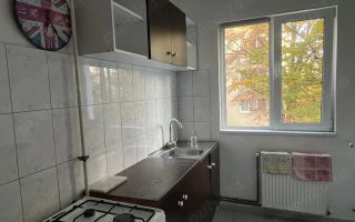De vânzare – Apartament luminos, 2 camere, str. Neptun, Brașov - Poză 1