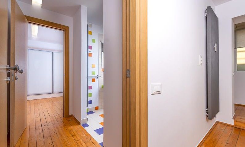 Apartament cu finisaje de lux 2 camere metrou Lujerului | Piata - Poză 4